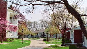 Cliffview Apartments in Rochester Hills